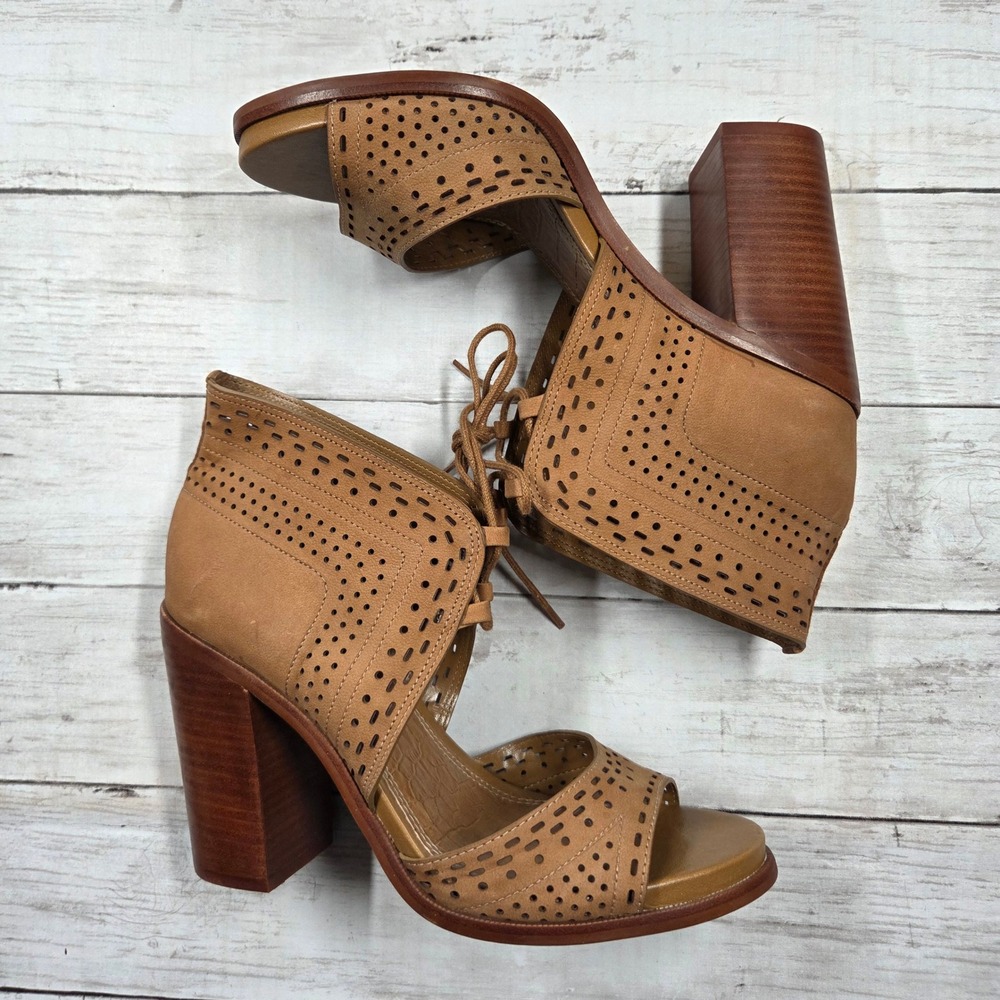 Gianni Bini Sandal Booties Womens‎ 10M Tan Perforated Leather Lace Up Block Heel